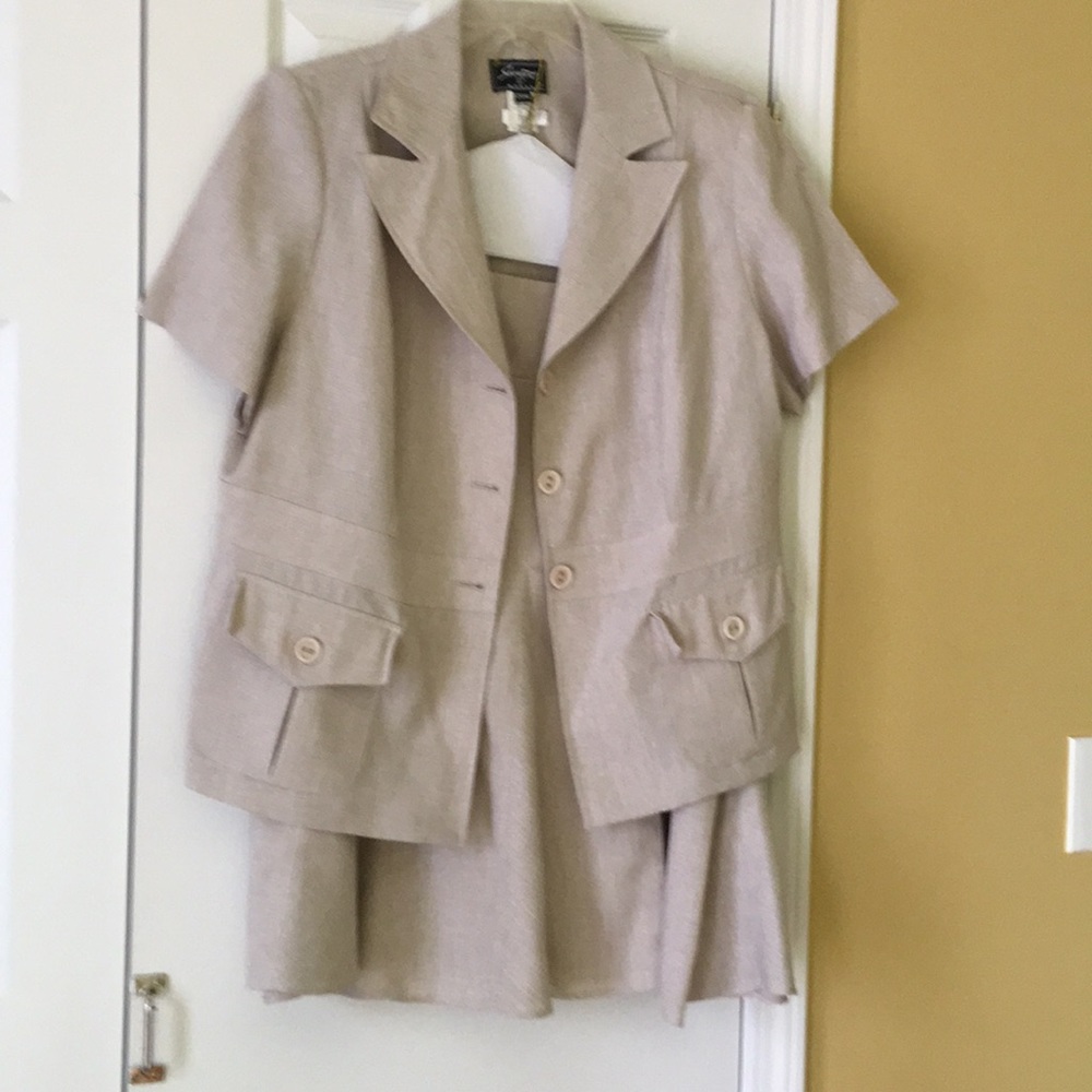 Suit Sweet suit woman short sleeve skirt